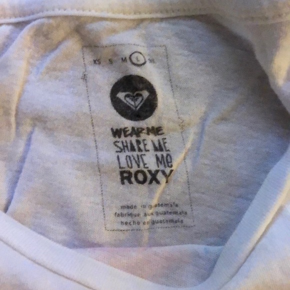 Roxy T-Shirt - Picture 2 of 2